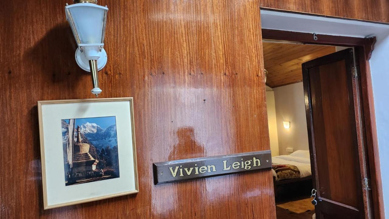 Ivanhoe Hotel Dardżyling Zewnętrze zdjęcie