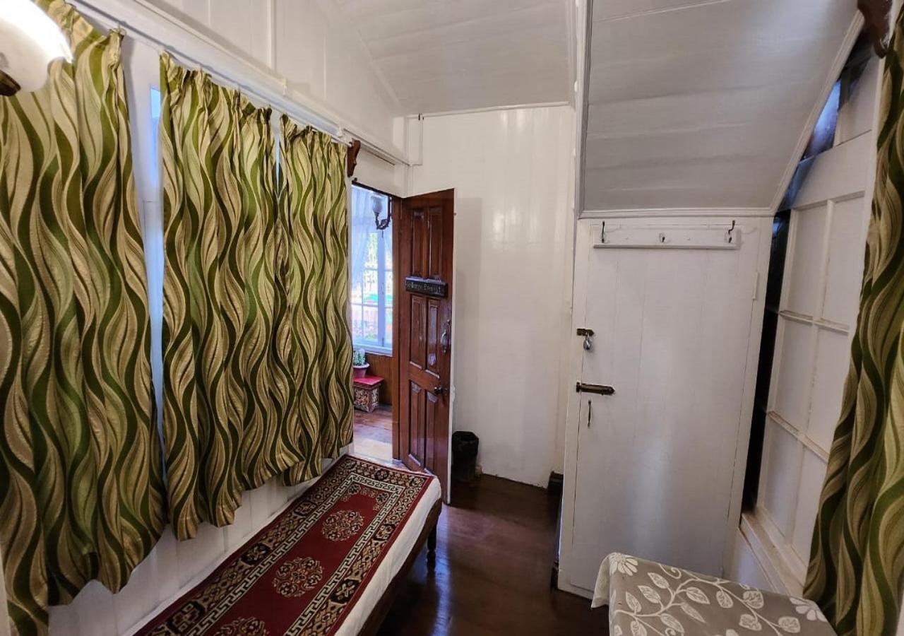 Ivanhoe Hotel Dardżyling Zewnętrze zdjęcie