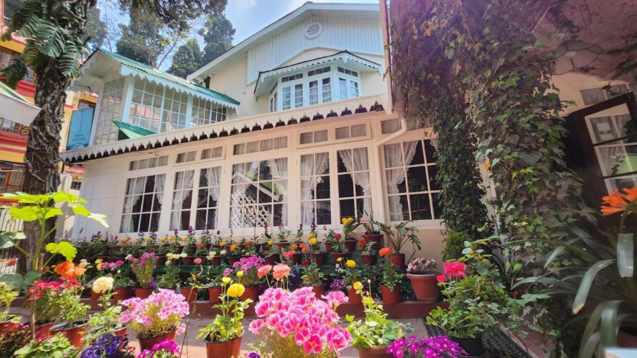 Ivanhoe Hotel Dardżyling Zewnętrze zdjęcie