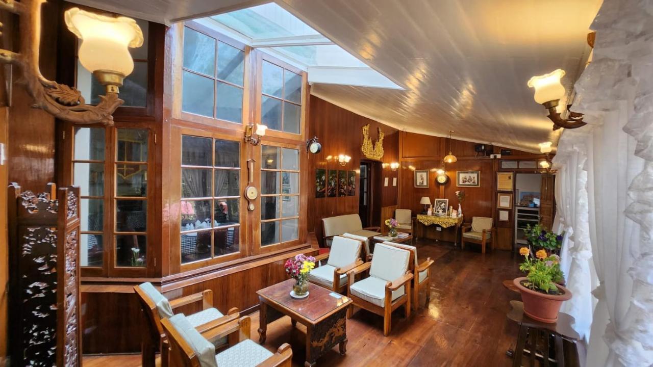 Ivanhoe Hotel Dardżyling Zewnętrze zdjęcie